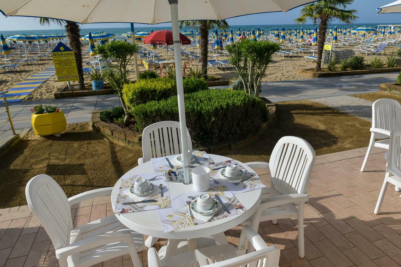 Hotel Souvenir Lido di Jesolo Exterior photo